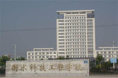 哪個學(xué)校初中畢業(yè)生可以學(xué)習(xí)獸醫(yī)專業(yè)？