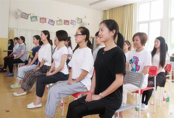 濰坊幼師學(xué)校哪個(gè)好？