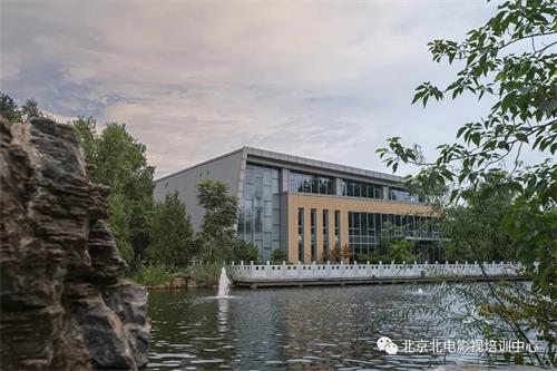 北京有什么不錯(cuò)的攝影學(xué)校嗎？