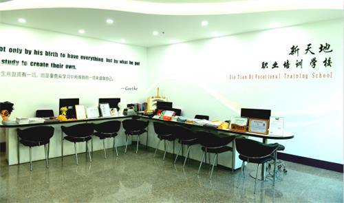 學(xué)美容美發(fā)去天津哪所學(xué)校好？