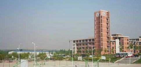 與同類院校相比，泰安技師學(xué)院都有哪些優(yōu)勢？